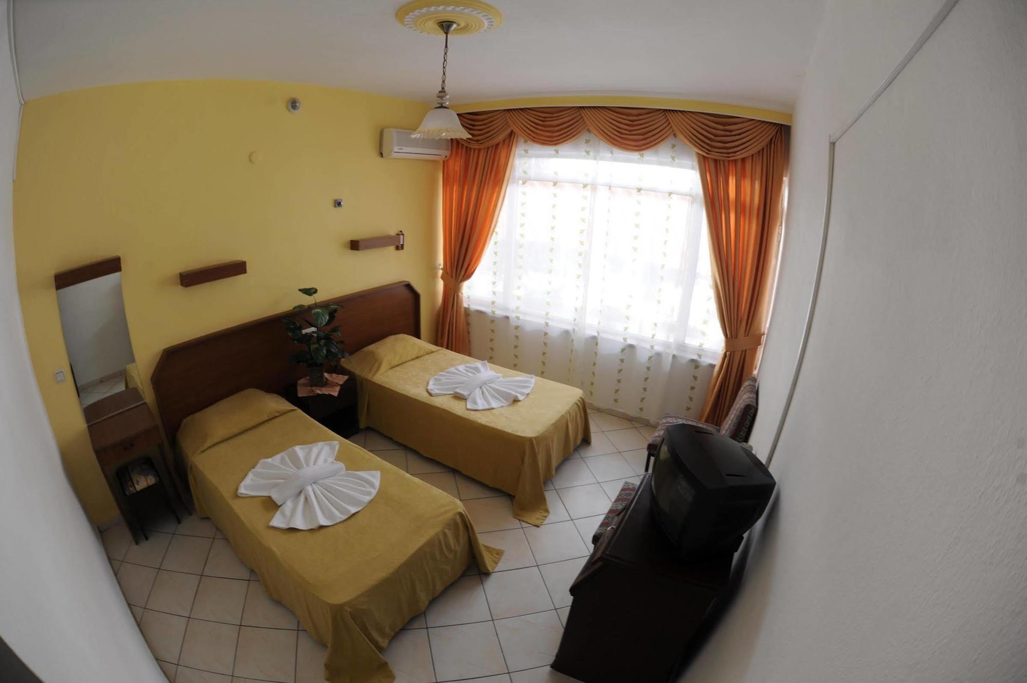Kleopatra Bebek Hotel Alanya Exteriör bild